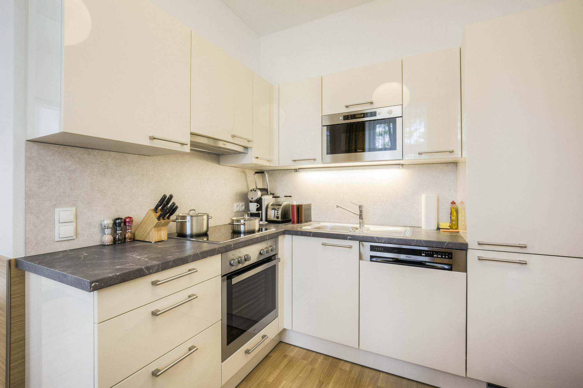 Vienna Grand Apartments City Eksteriør billede